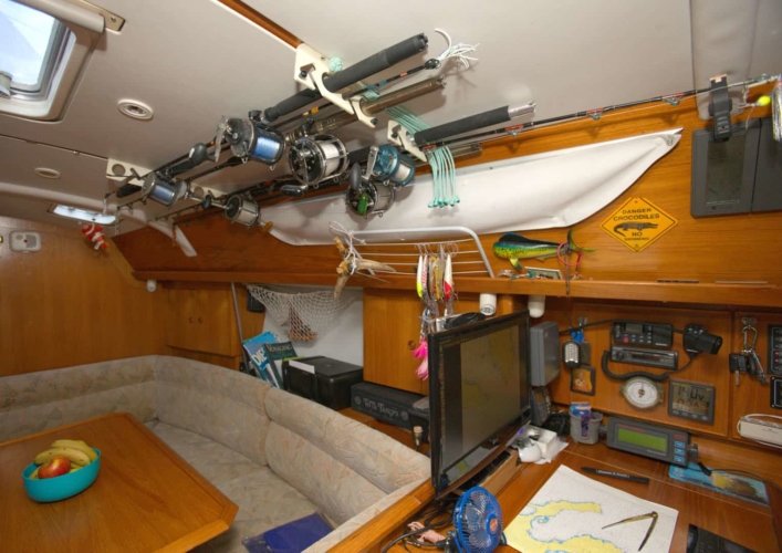 fishing-gear-computer-terminal