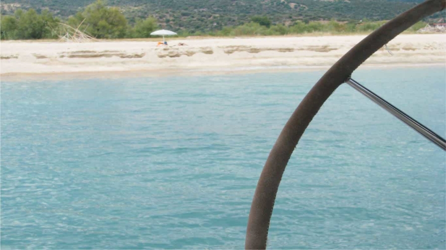 halkidiki-beach-sailing-day