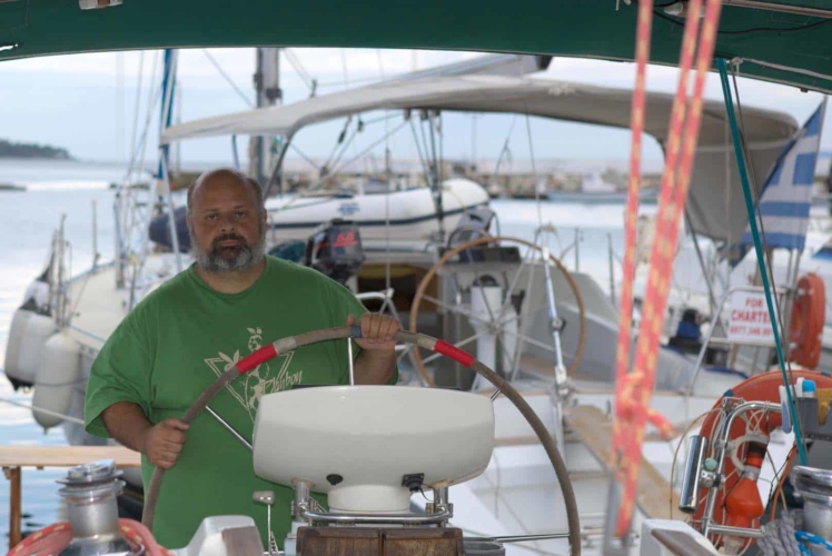 skipper-halkidiki-sailing-jeanneau36.2-011