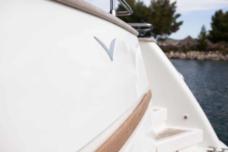 26m-halkidiki-vip-super-yacht-01