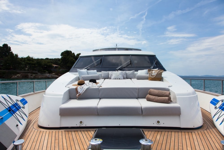 26m-halkidiki-vip-super-yacht-02