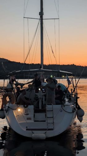 Neos Marmaras-Sunset-West-Sithonia-Islets-Sailboat-Tour